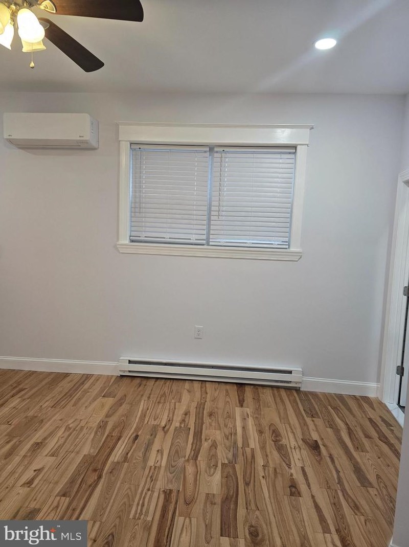 116 Grape St #studio Front, Philadelphia, PA 19127