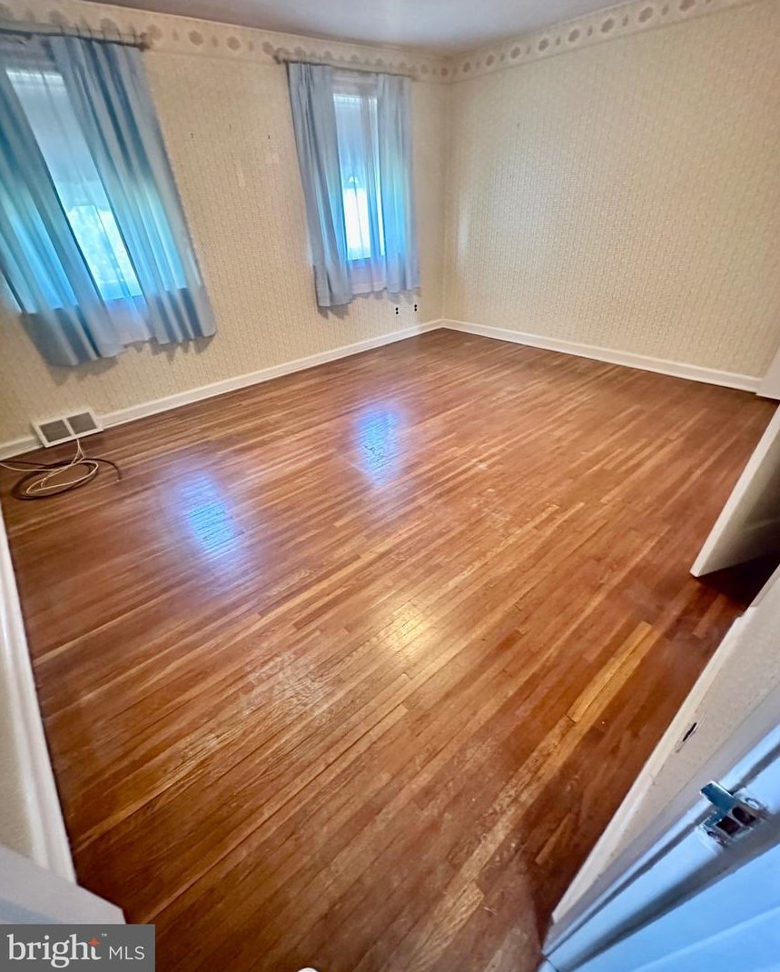 2930 Teesdale St, Philadelphia PA  19152-4514 exterior