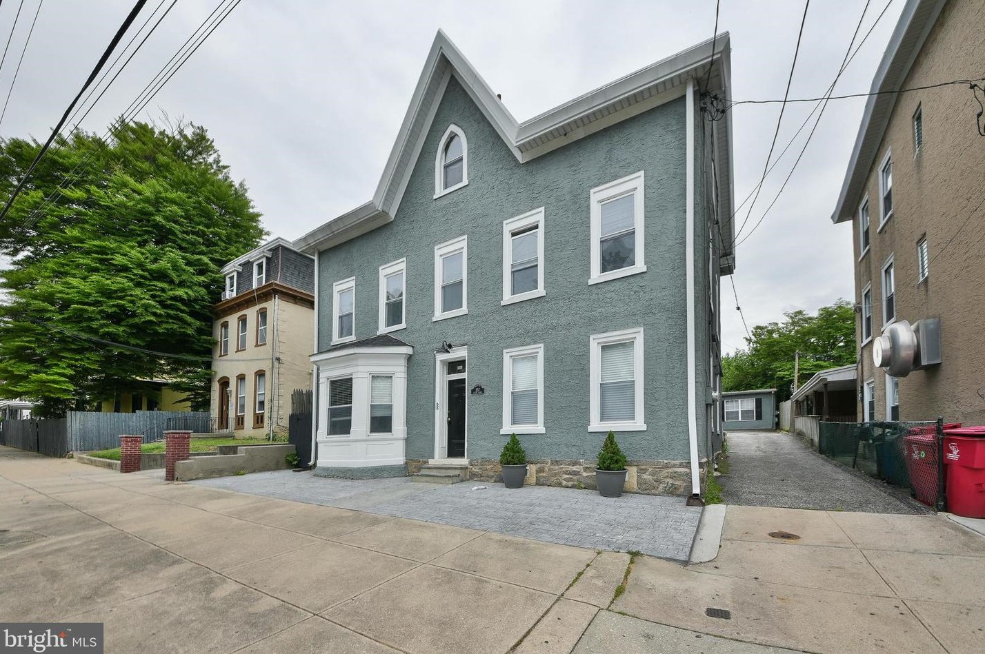 357 Lyceum Ave #b, Philadelphia, PA 19128