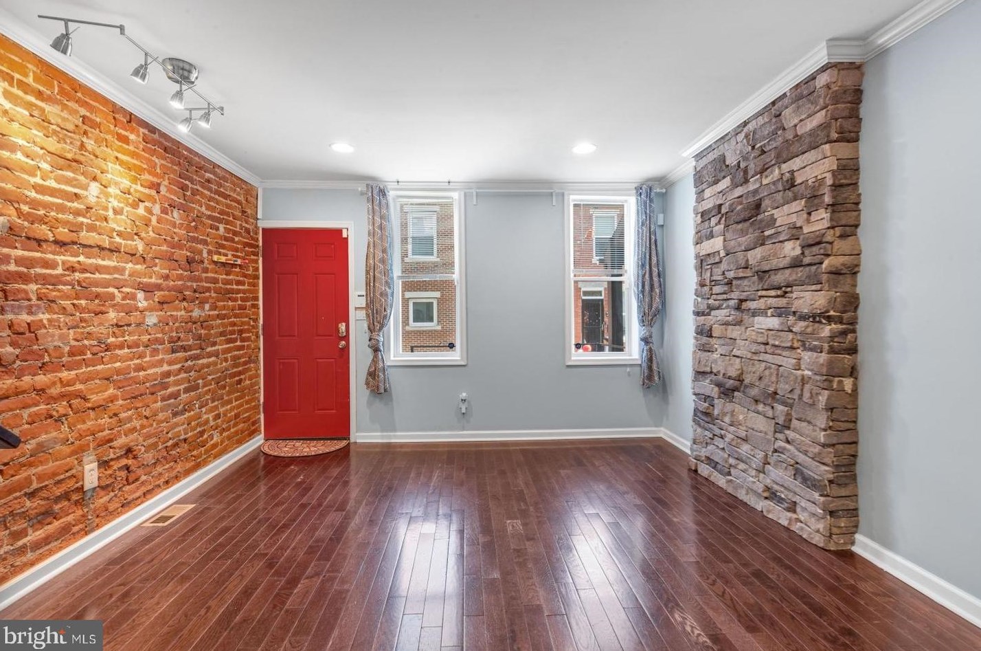 2218 Titan St, Philadelphia PA  19146-4229 exterior