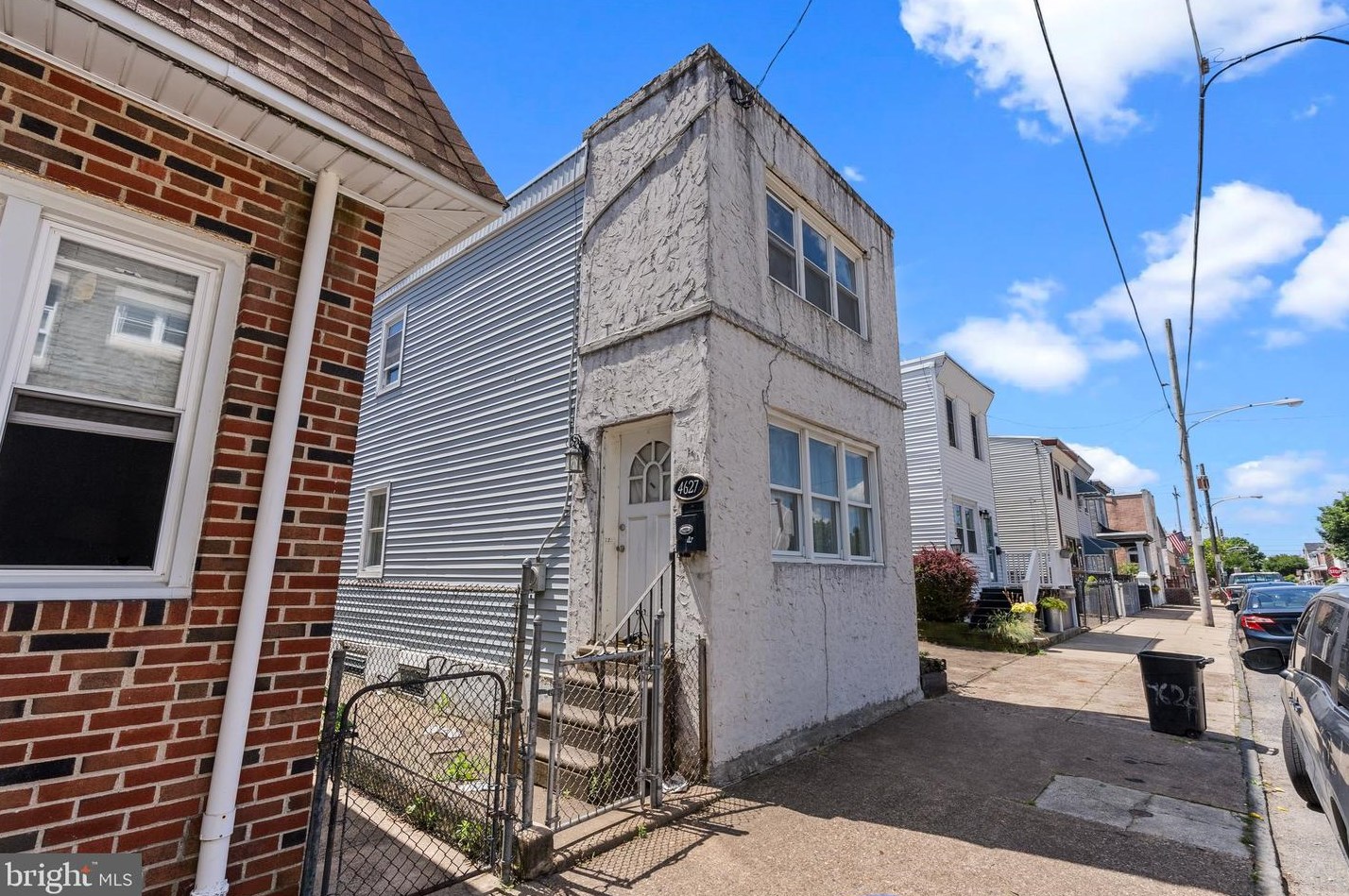 4627 Edgemont St, Philadelphia, PA 19137-2101