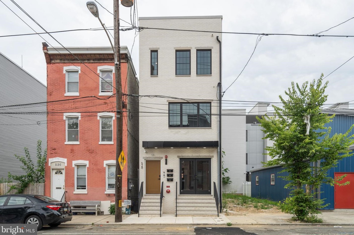528 Berks St, Philadelphia PA  19122-2133 exterior