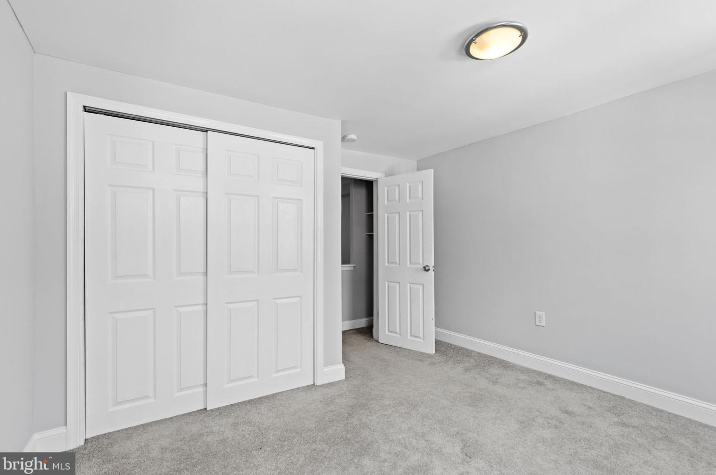 710 Wharton St, Philadelphia PA  19147-5122 exterior
