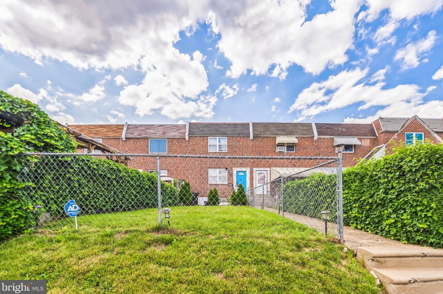 5910 Langdon St, Philadelphia PA  19149-3618 exterior