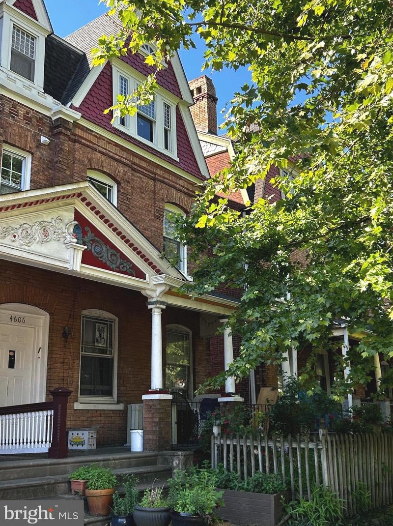 4606 Kingsessing Ave, Philadelphia, PA 19143-3808