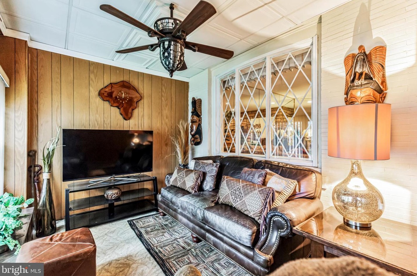 6213 Walnut St, Philadelphia, PA 19139-3707