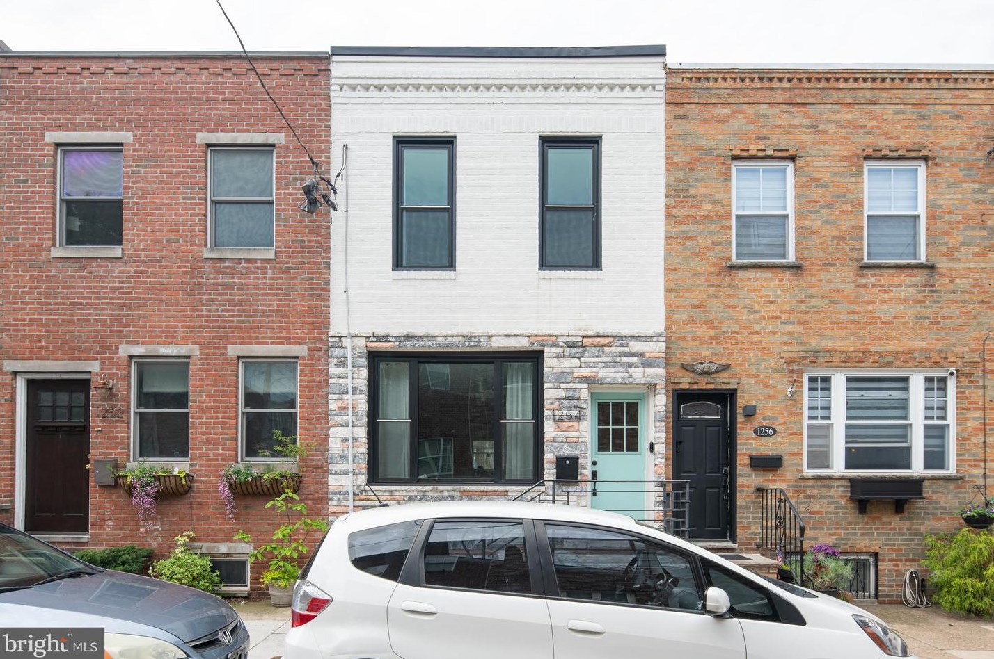 1254 Pierce St, Philadelphia PA  19148-1520 exterior