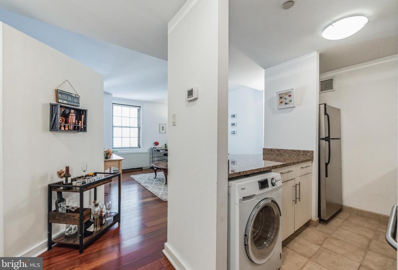 219 S 18th St #804, Philadelphia, PA 19103