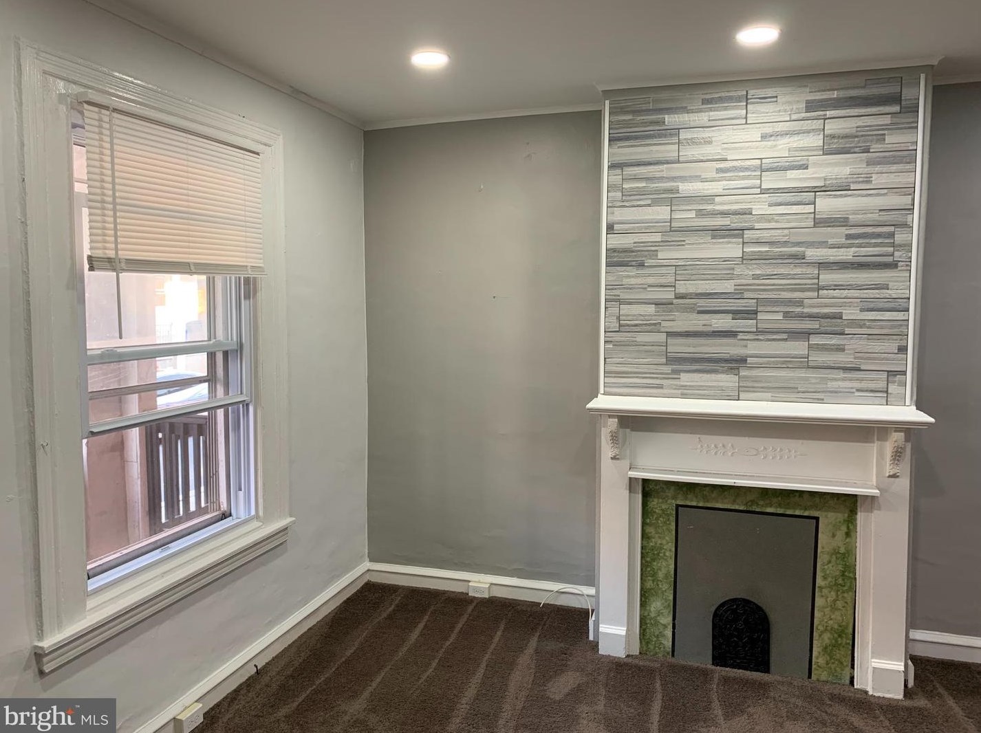 2446 Millick St, Philadelphia, PA 19142-3210