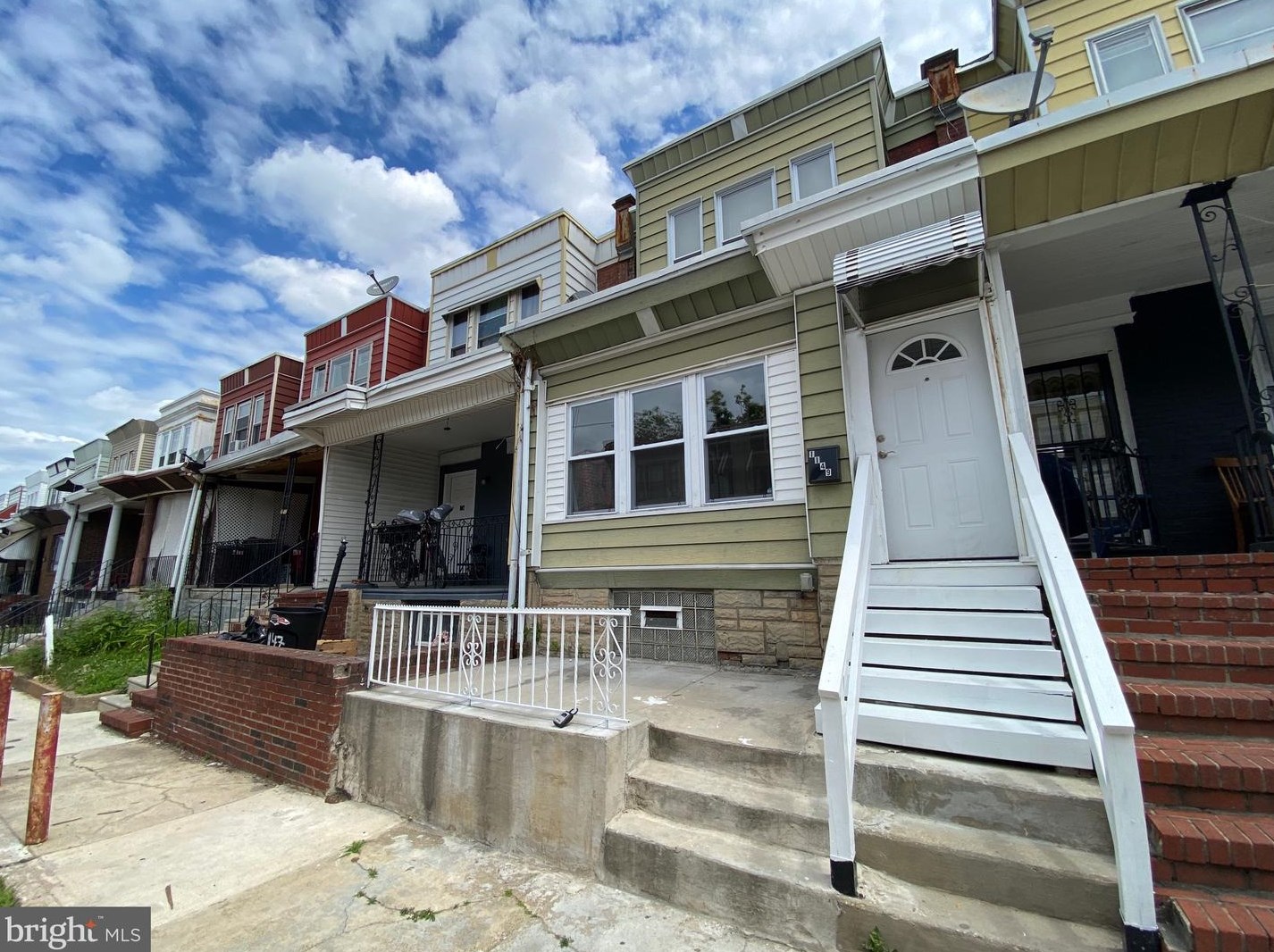 1149 S Peach St, Philadelphia, PA 19143