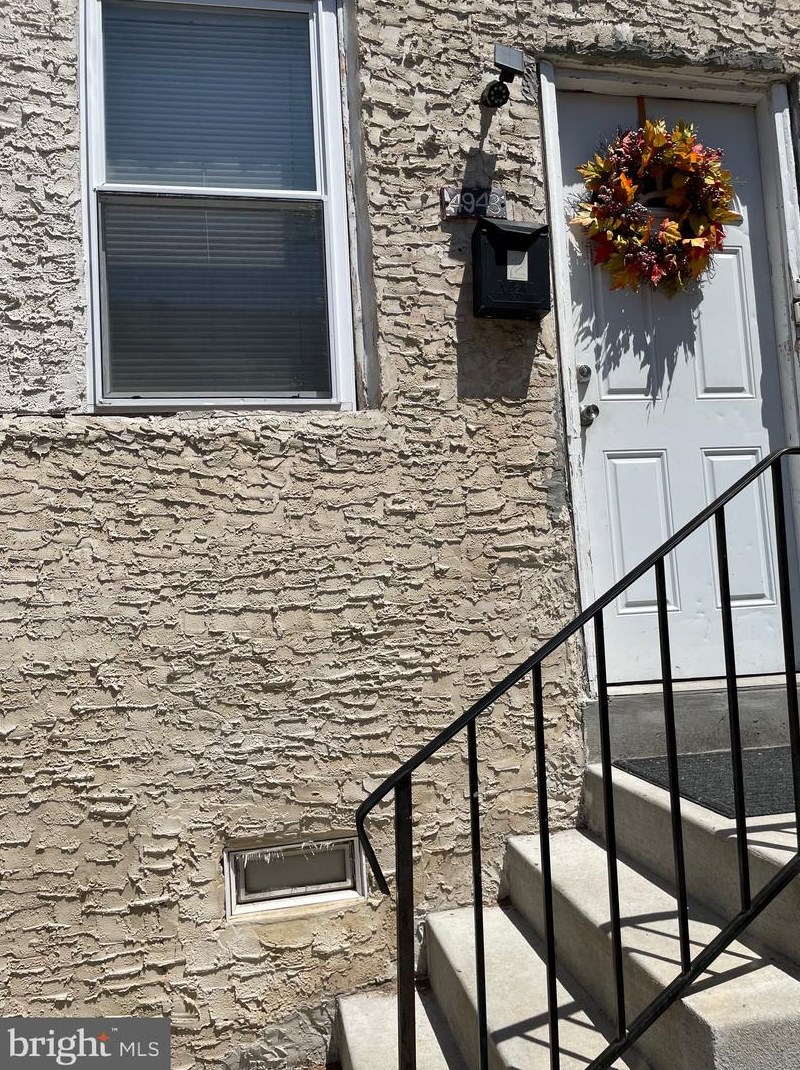 4943 Kershaw St, Philadelphia, PA 19131-4516