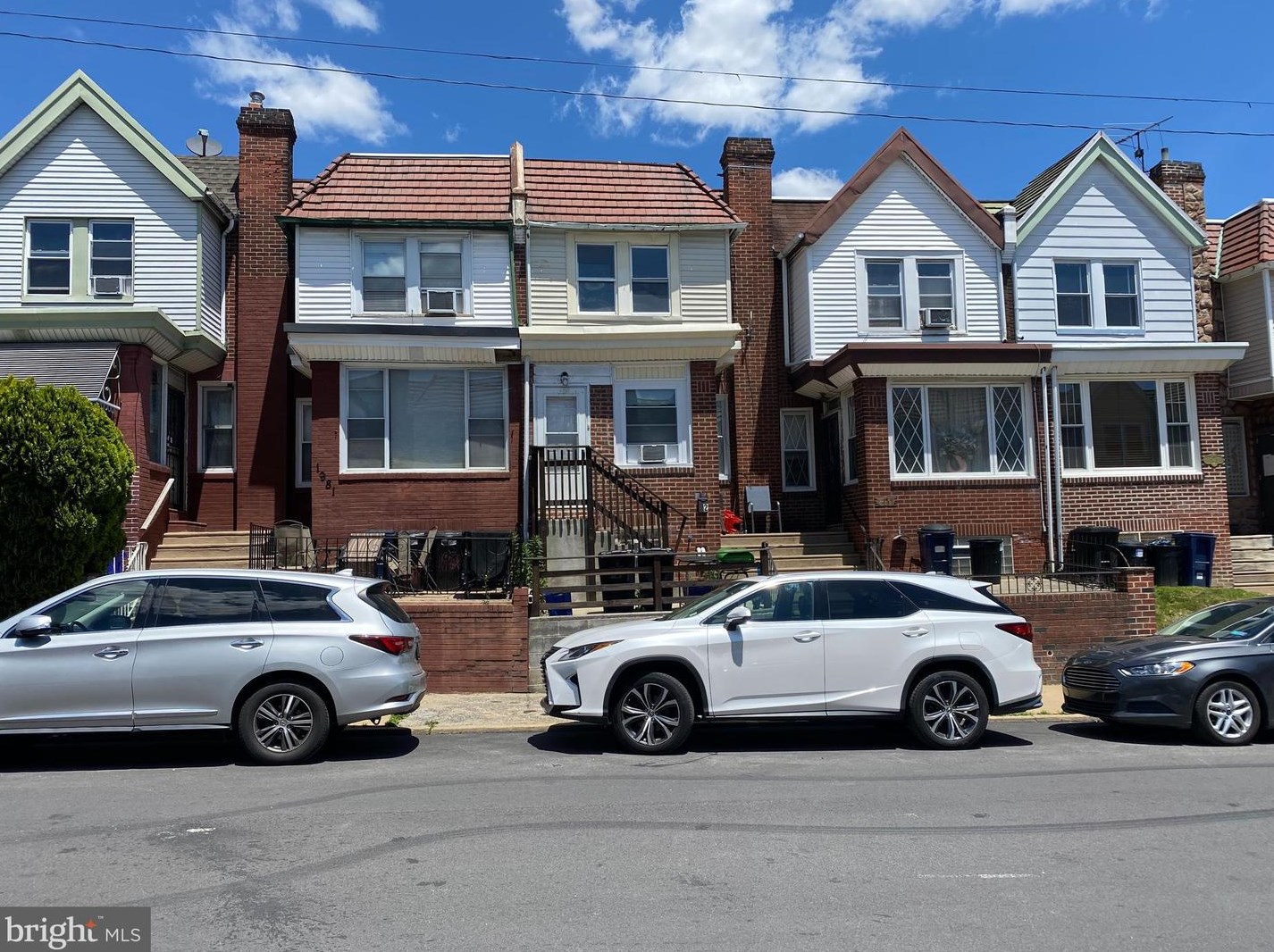 1979 73rd Ave, Philadelphia, PA 19138-2724