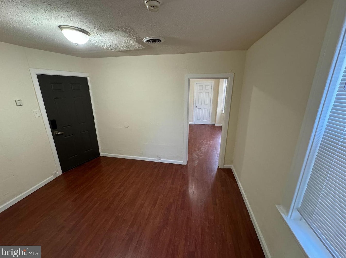 4615 N Broad St #2, Philadelphia, PA 19140
