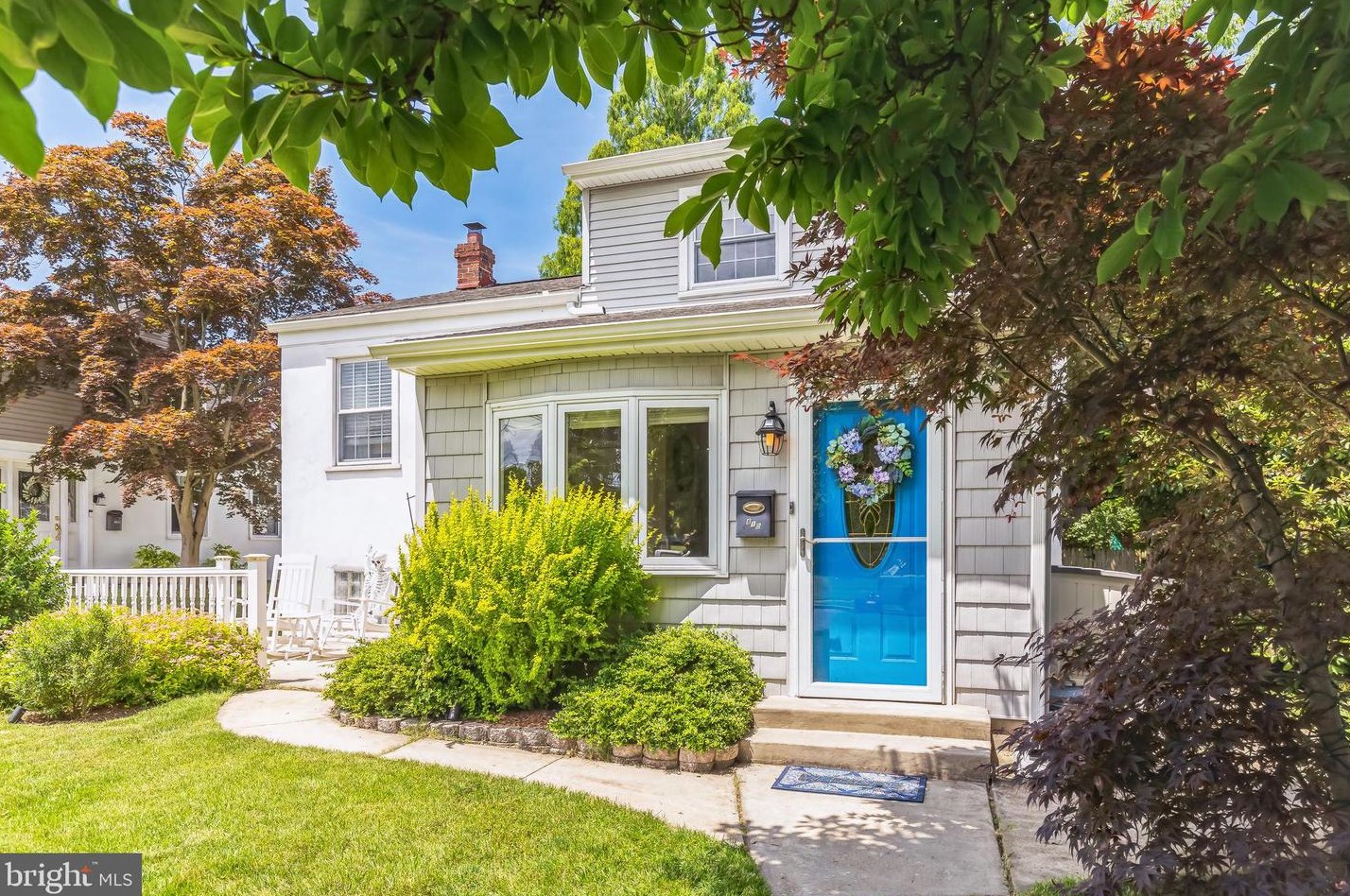 810 Scotia Rd, Philadelphia, PA 19128-1231