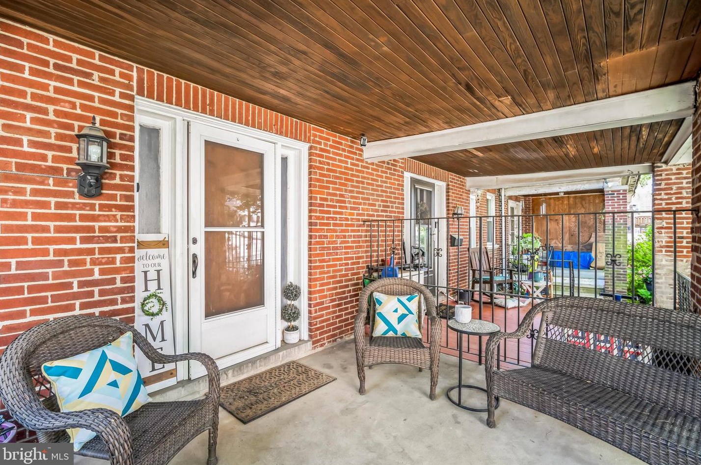 817 Atwood Rd, Philadelphia, PA 19151-3307