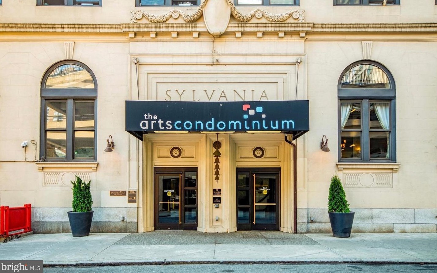 1324 Locust St #521, Philadelphia, PA 19107