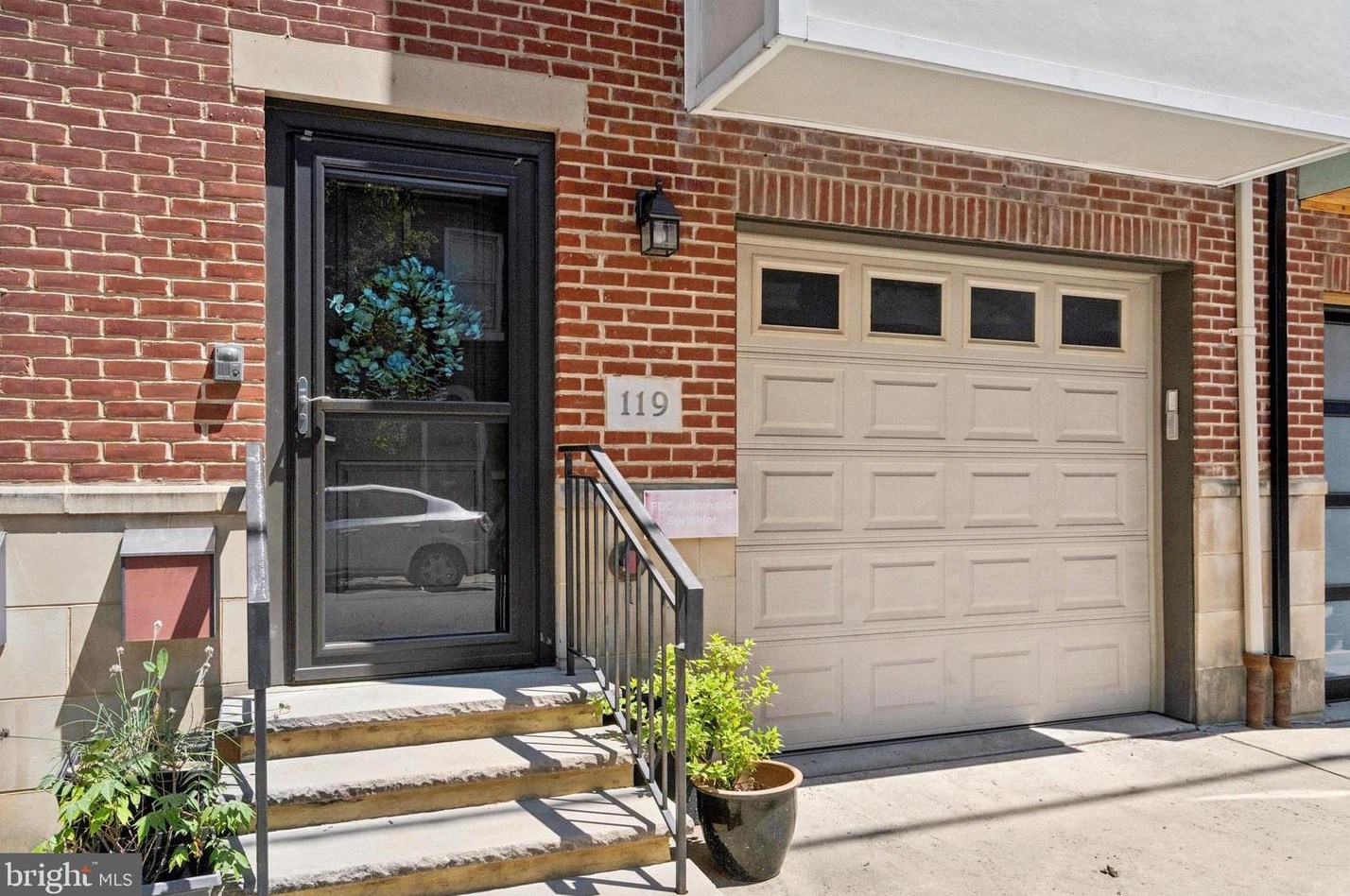 119 Federal St, Philadelphia, PA 19147