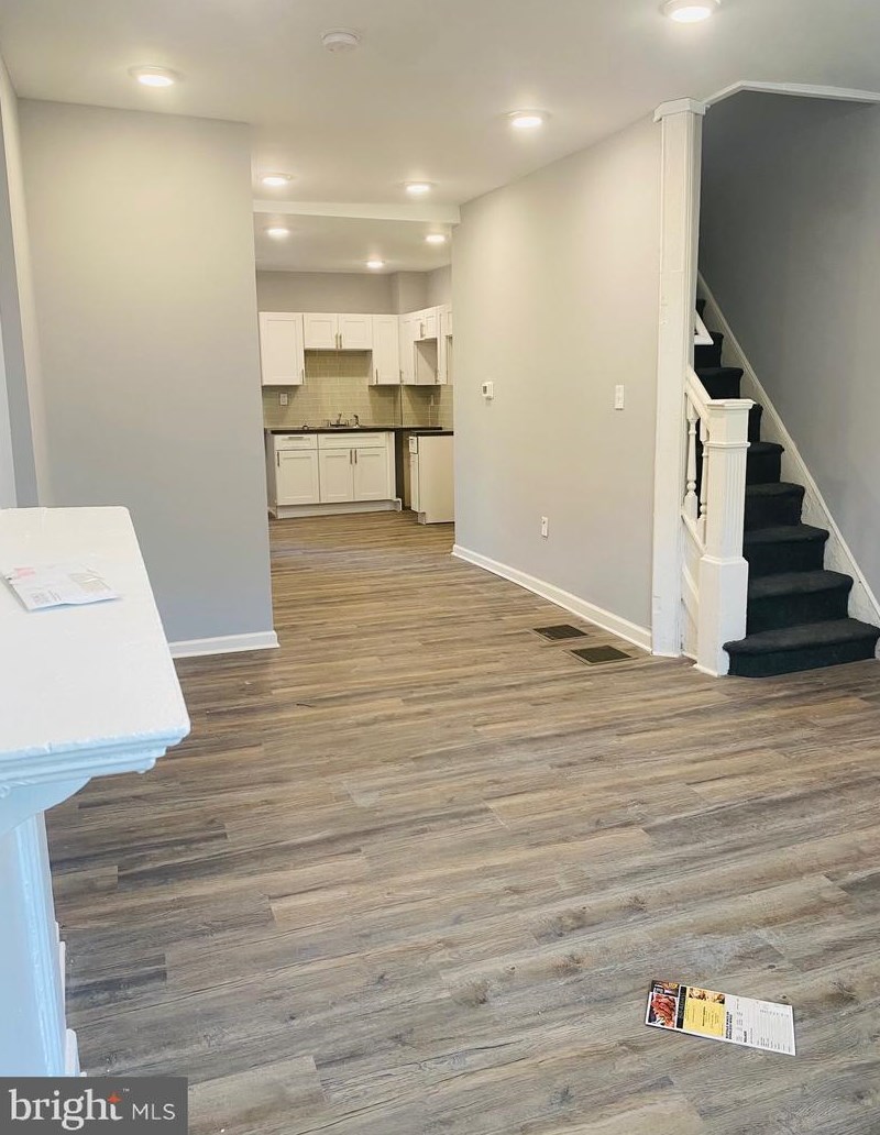 467 Farson St, Philadelphia, PA 19139-1633