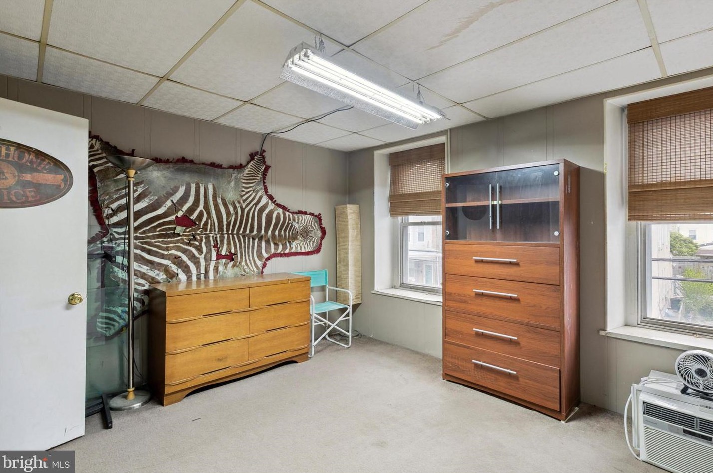 455 Delmar St, Philadelphia PA 19128-4502 exterior