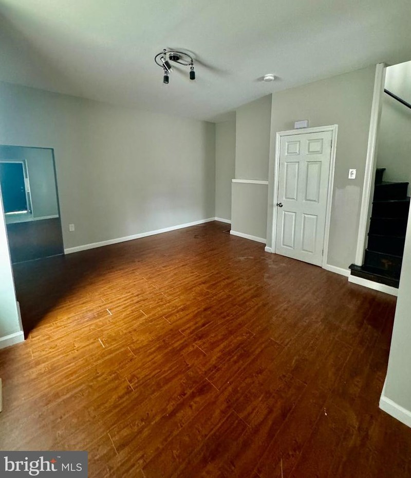 6021 Hazel Ave, Philadelphia, PA 19143