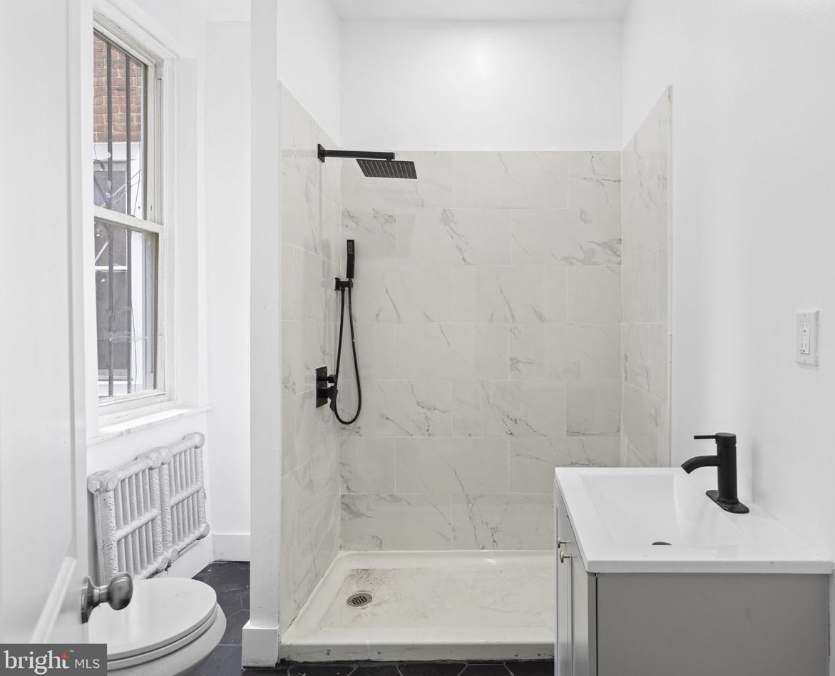 1610 Erie Ave, Philadelphia PA 19140-3523 exterior