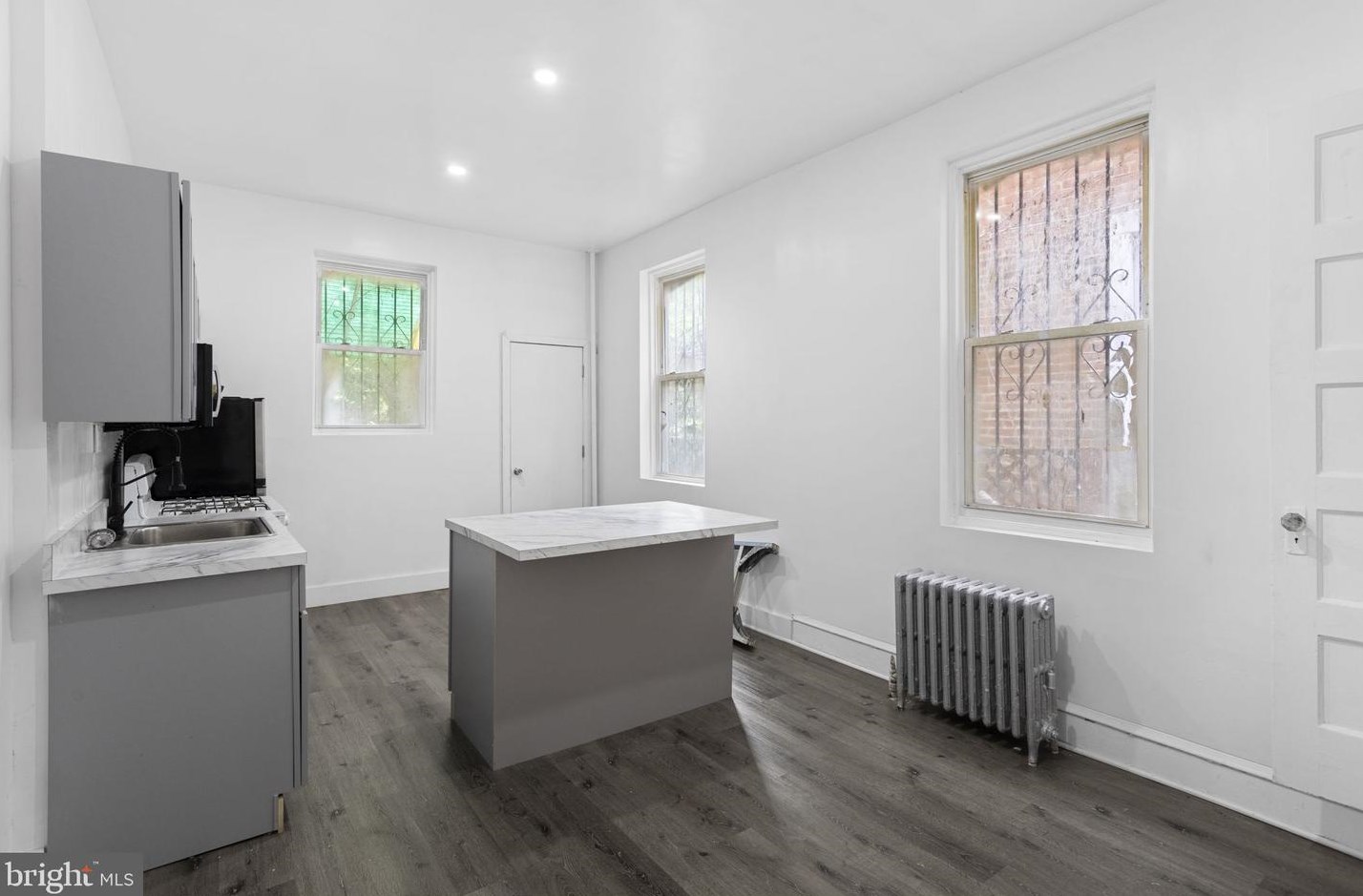 1610 Erie Ave, Philadelphia PA 19140-3523 exterior