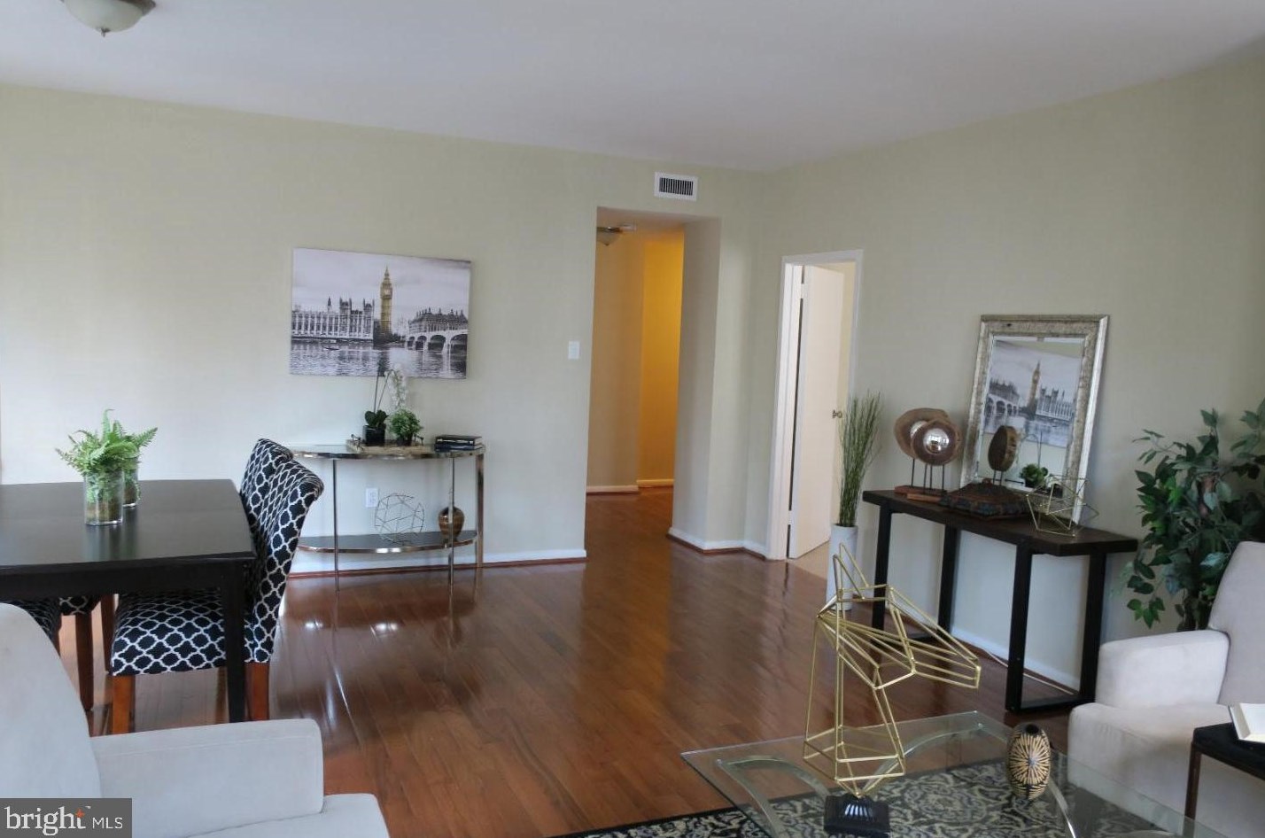 135 S 19th St #603, Philadelphia, PA 19103