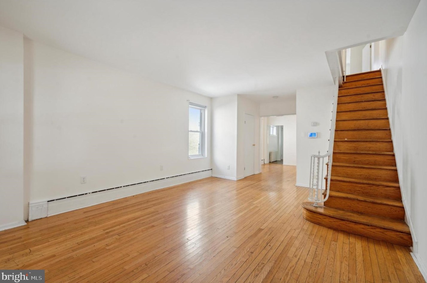 4095 Pechin St, Philadelphia, PA 19128-3627