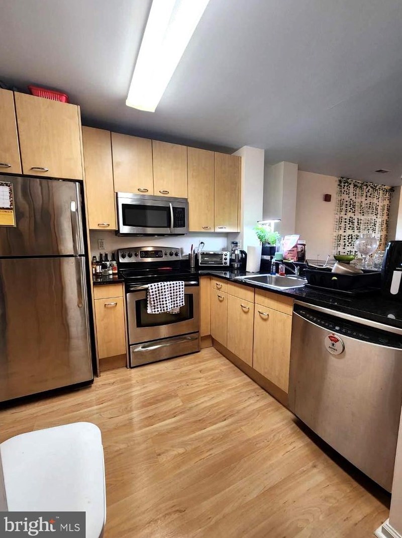 2 Leverington Ave #38, Philadelphia, PA