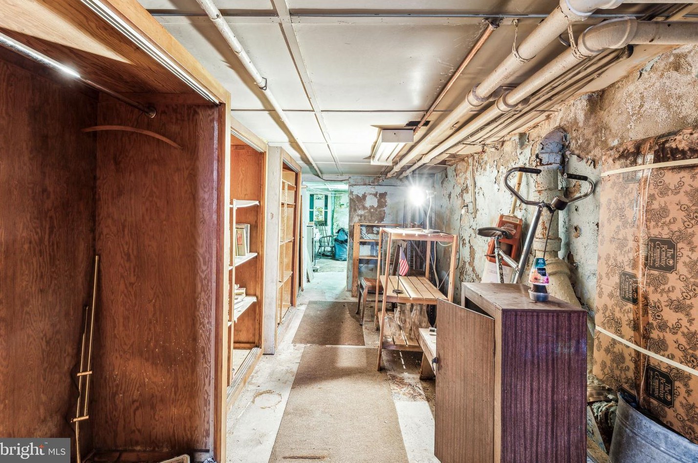 180 Huntingdon St, Philadelphia PA 19132-3625 exterior