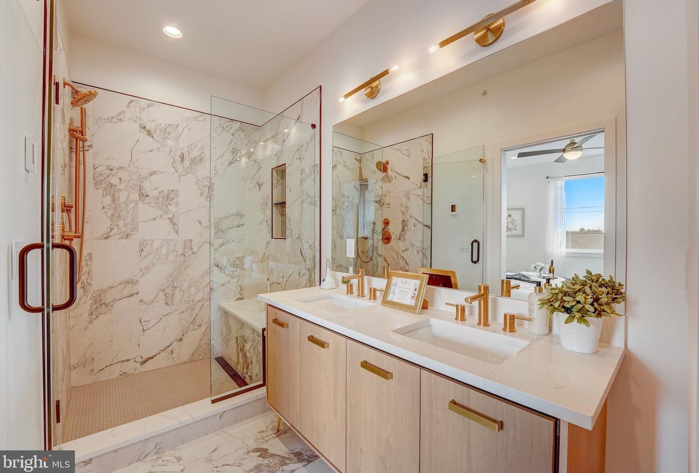 657 Park Ave, Philadelphia PA 19132-4511 exterior