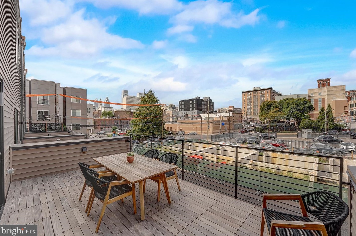 657 Park Ave, Philadelphia PA 19132-4511 exterior