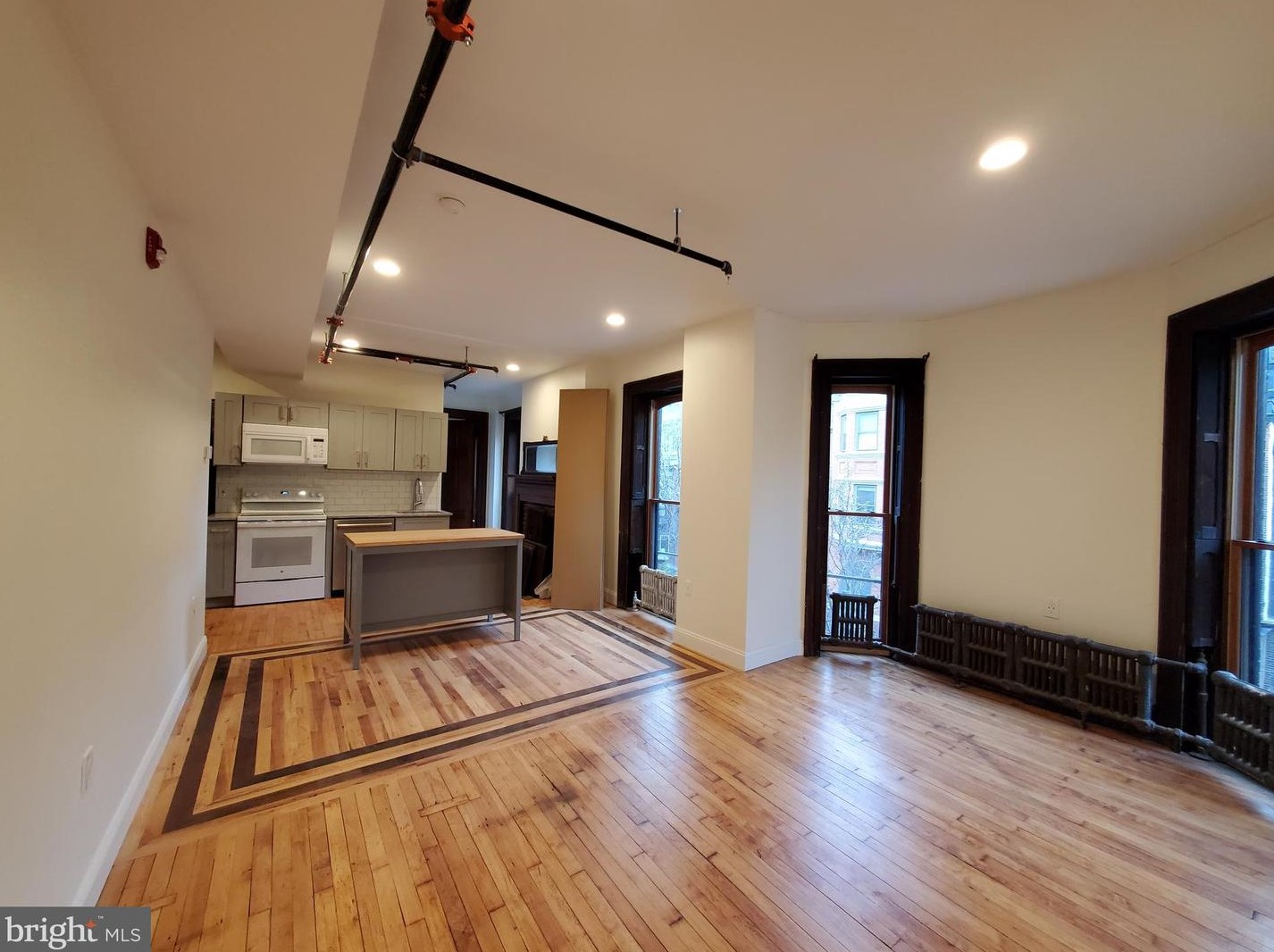 2201 Delancey Pl #2, Philadelphia, PA 19103