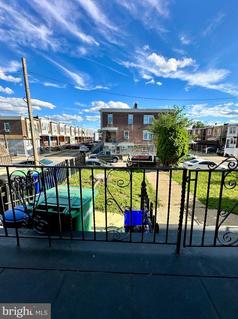 227 Calvert St, Philadelphia, PA 19120-1864