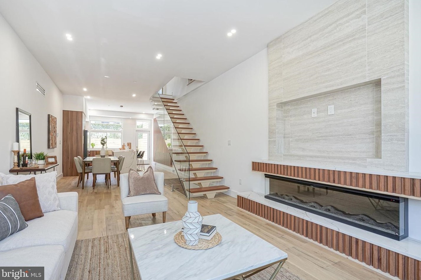 1520 Mckean St, Philadelphia, PA 19145