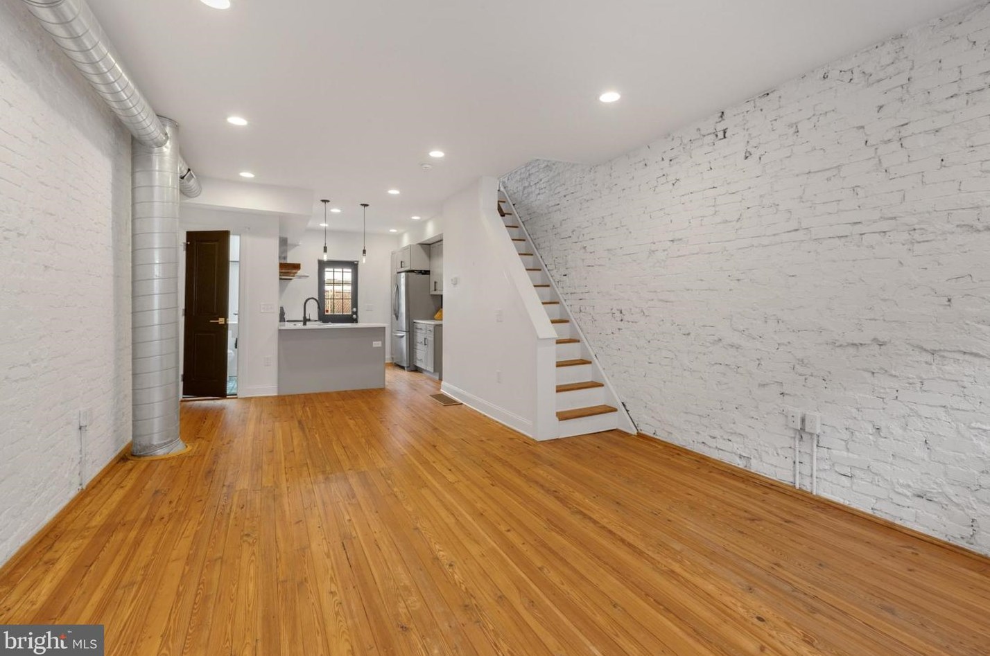 1848 Daly St, Philadelphia, PA 19145