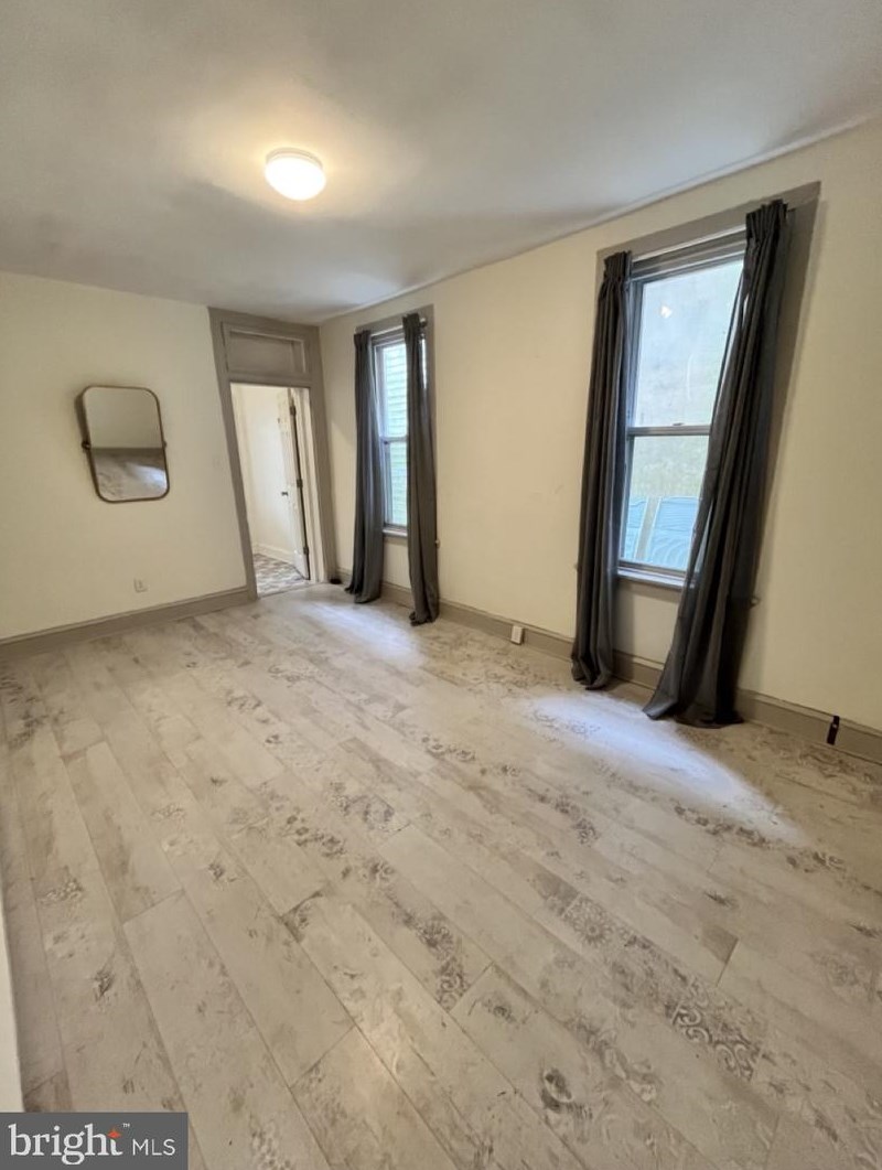 4645 Umbria St, Philadelphia, PA 19127