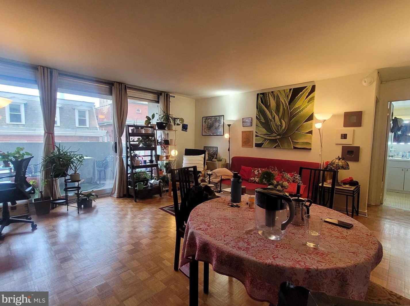 224 W Rittenhouse Square #413, Philadelphia, PA 19103