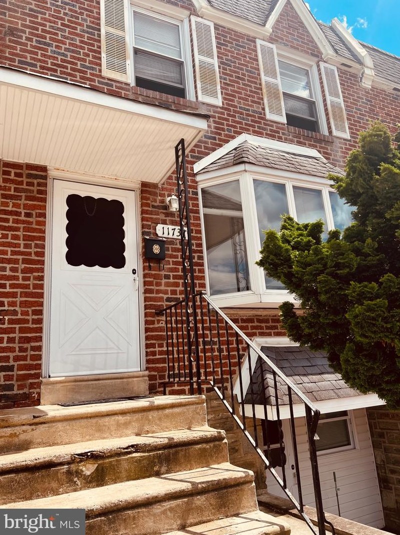 11731 Millbrook Rd, Philadelphia, PA 19154-3617