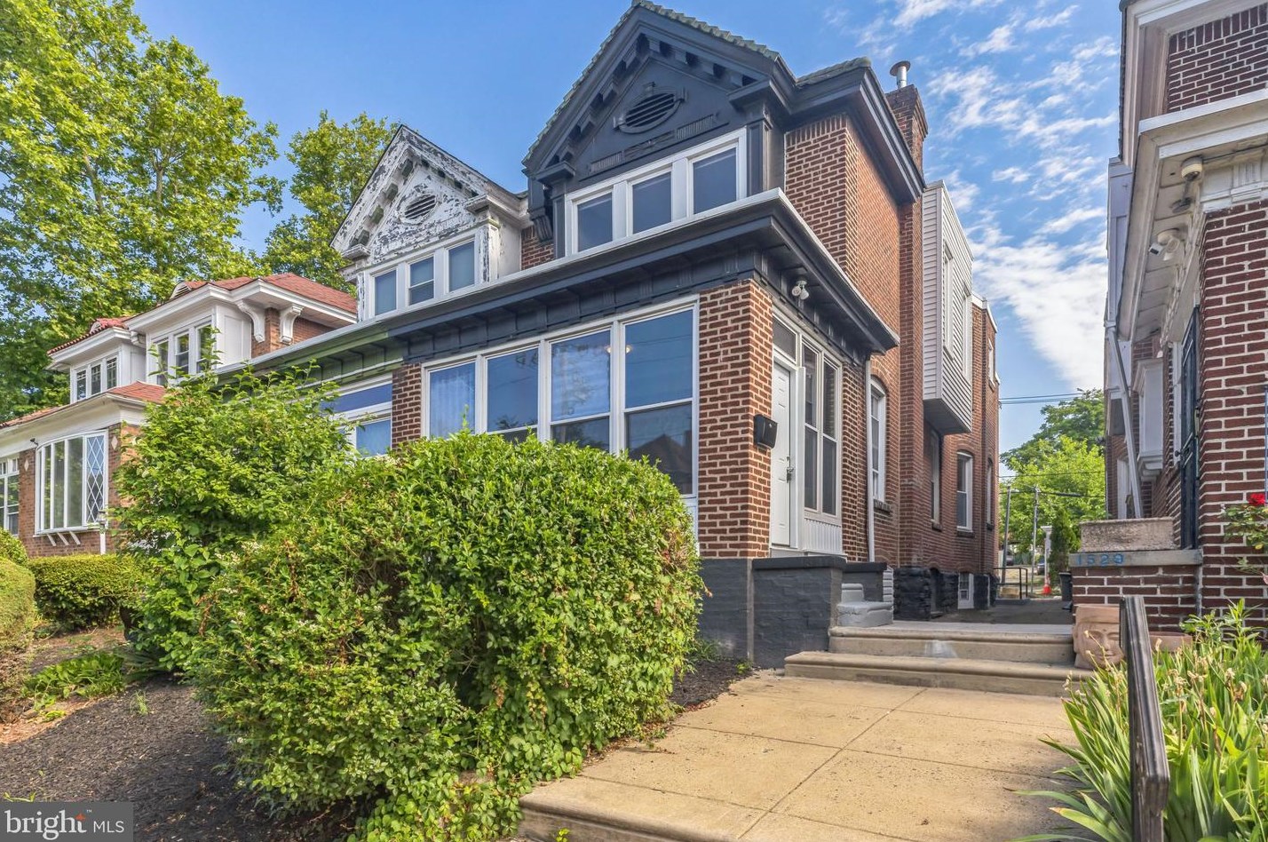 1531 Lindley Ave, Philadelphia, PA 19141-2235