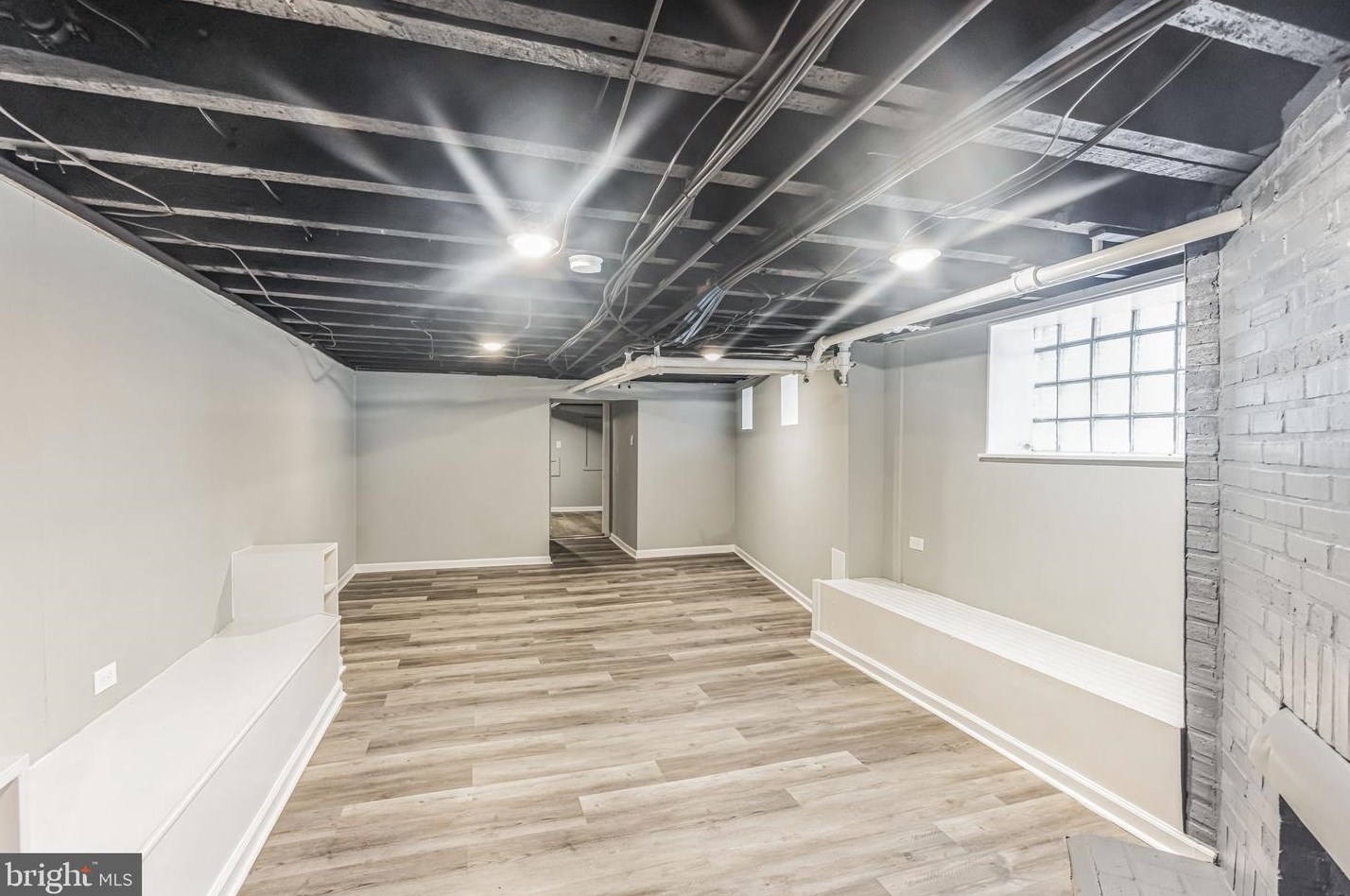 1531 Lindley Ave, Philadelphia PA  19141-1015 exterior