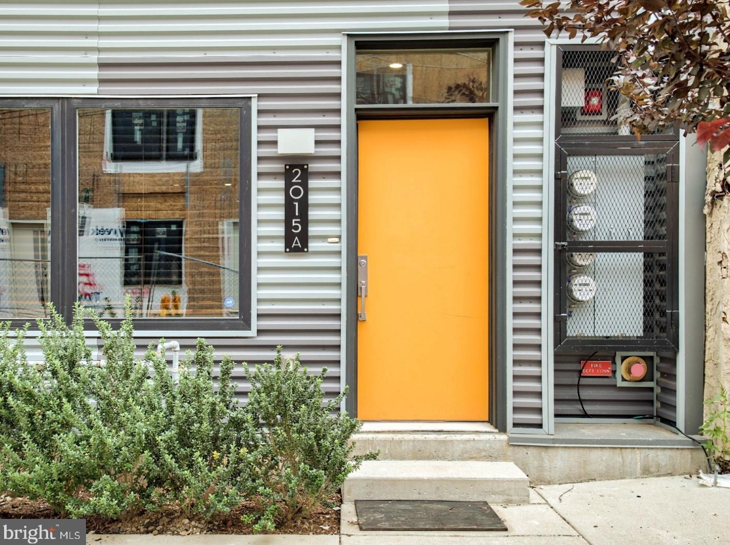 2015 Blair St, Philadelphia PA 19125 exterior