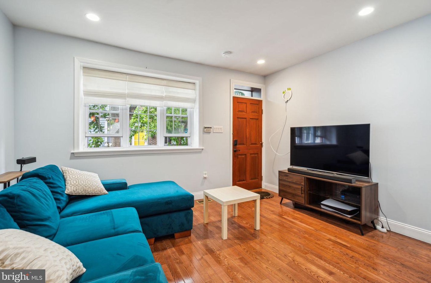 1511 S Camac St, Philadelphia, PA 19147