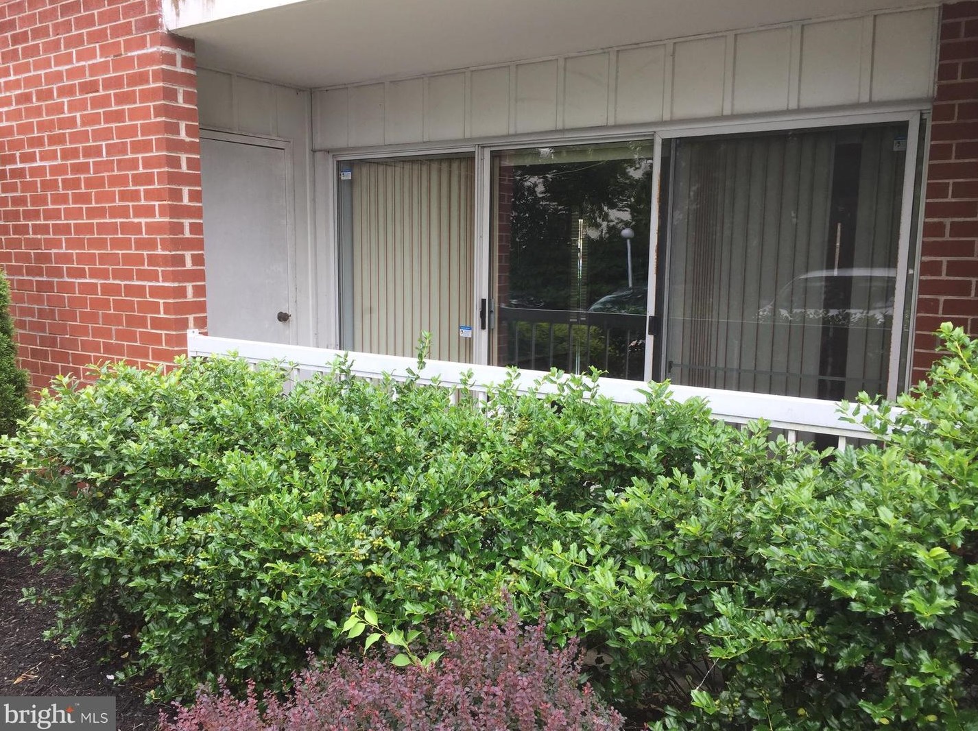 10113 Verree Rd, Philadelphia, PA 19116-3631