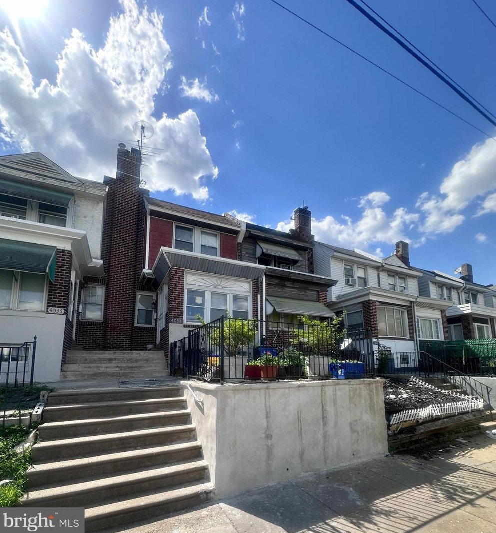 4038 Castor Ave, Philadelphia, PA 19124-5338