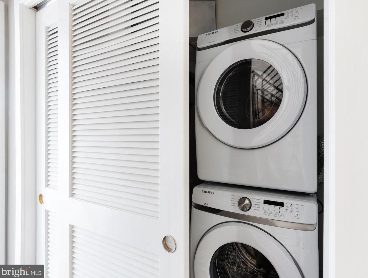 815 Perkiomen St, Philadelphia PA  19130-2114 exterior