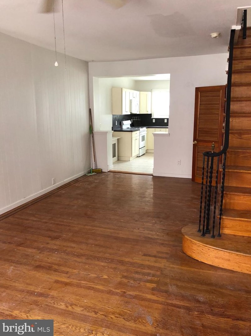 1024 Daly St, Philadelphia, PA 19148