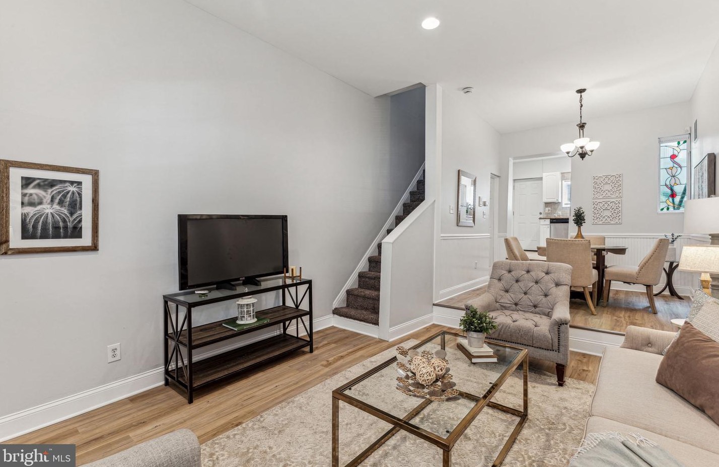 1016 Christian St, Philadelphia, PA 19147