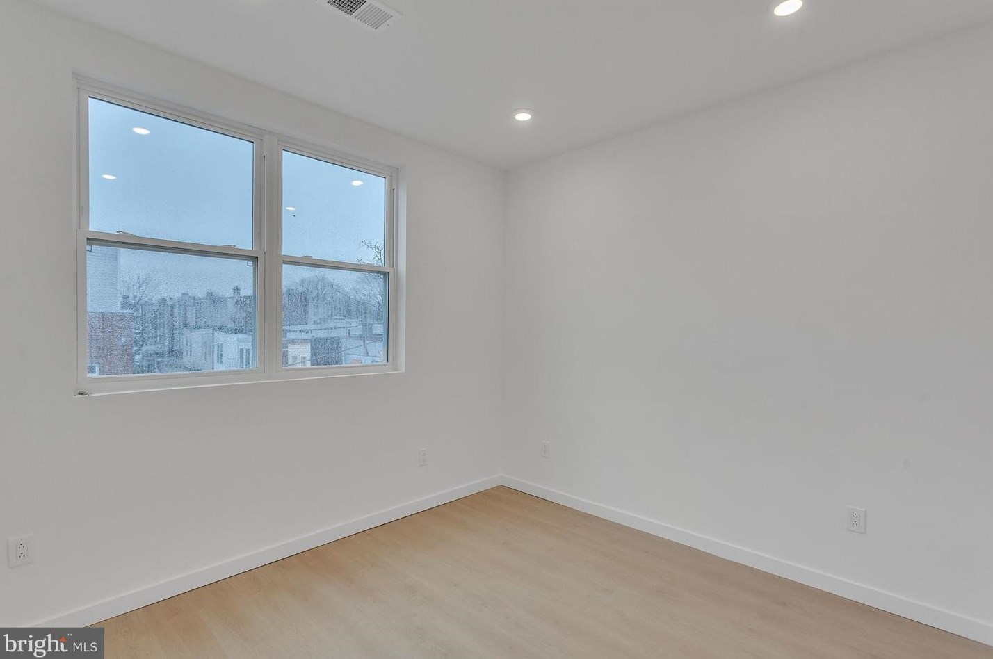 5540 Bloyd St, Philadelphia PA  19138-2302 exterior