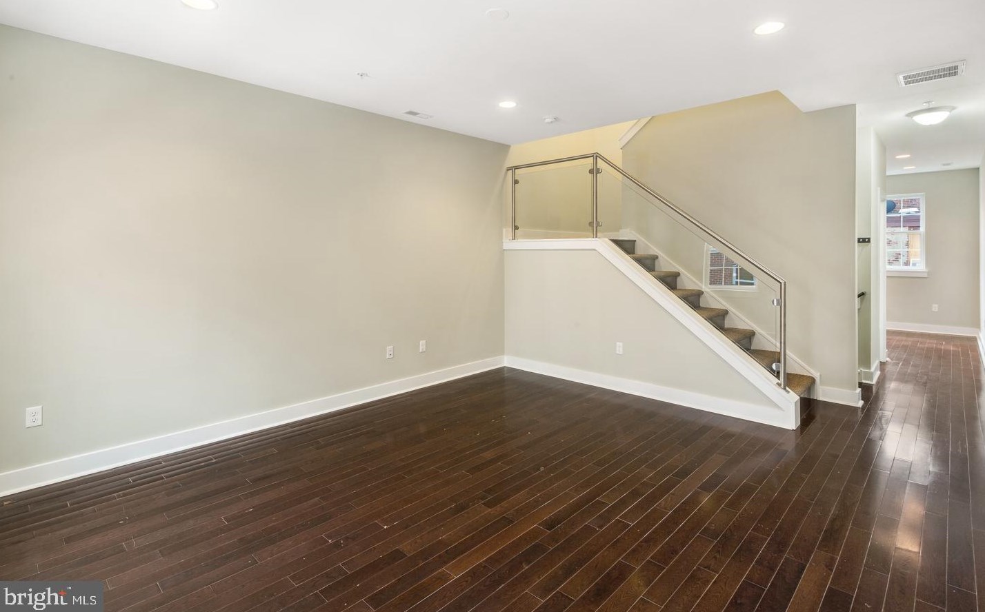 2608 Webster St #unit B, Philadelphia, PA 19146